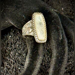 Carolyn Pollack Relios Sterling Silver Carved Mother of Pearl Ring - item #0004